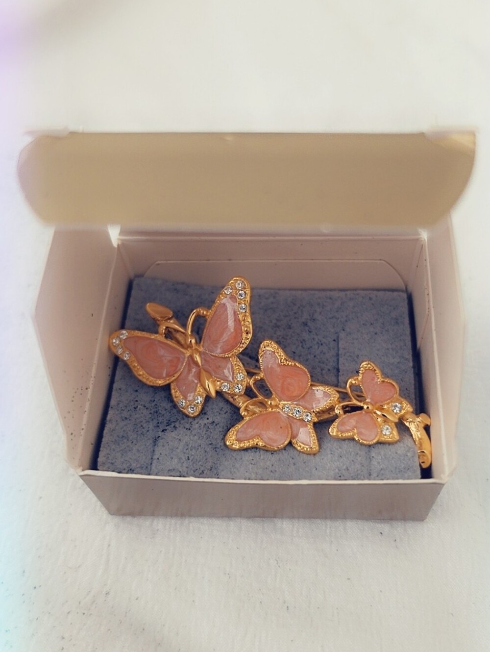 Vintage Avon Butterfly Pin  Brooch Tac Pins